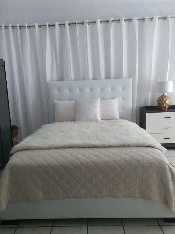Ocean White Aparment Beach San Juan Exterior foto