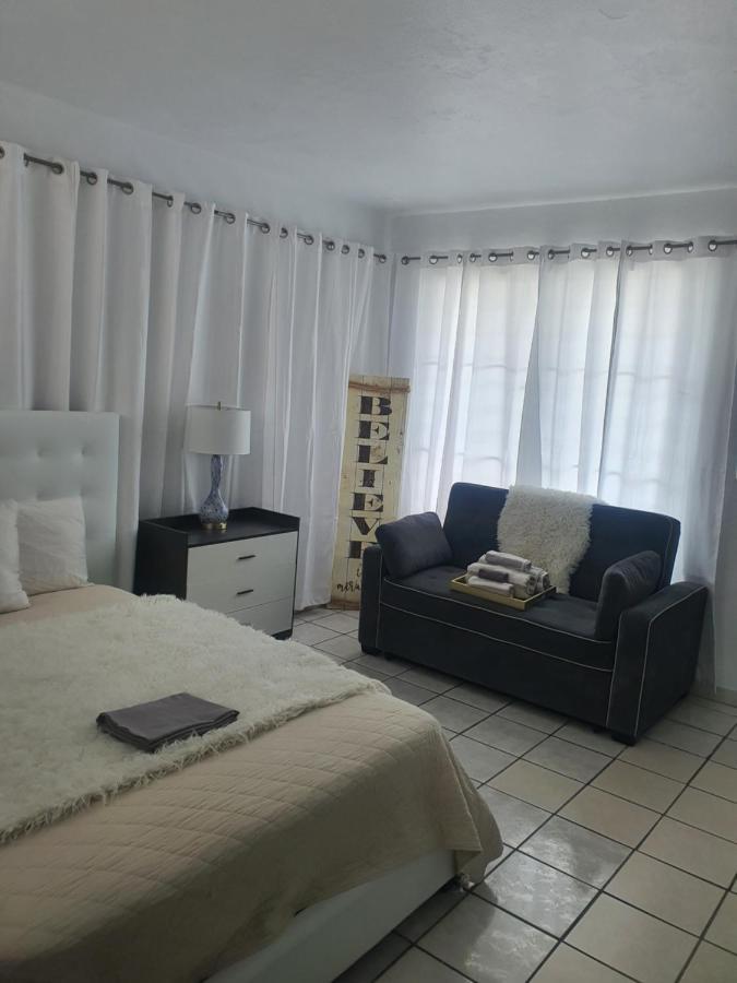 Ocean White Aparment Beach San Juan Exterior foto